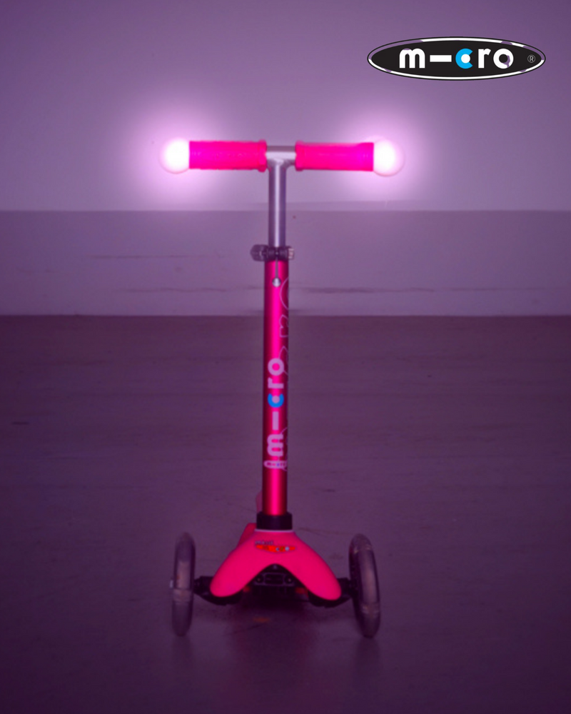 Scooter MMD130 Mini Micro Deluxe Magic Pink LED Manijas y Ruedas Niña Pequeña